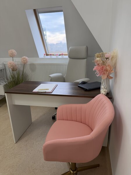 Colaborare Specialisti Medicina Interna si Endocrinologie